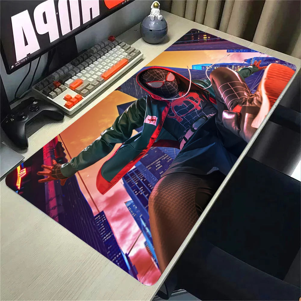 Alfombrilla Gaming XXL Héroe Arácnido Antideslizante.