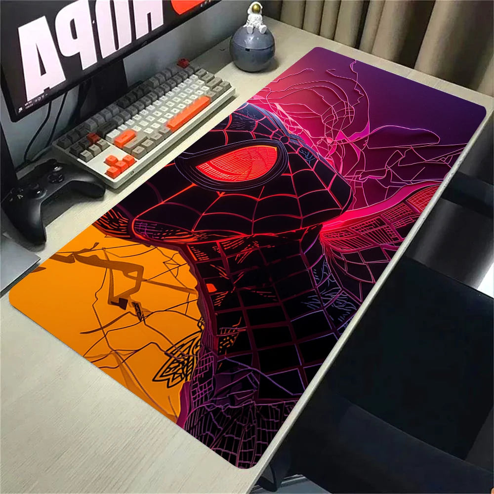 Alfombrilla Gaming XXL Héroe Arácnido Antideslizante.