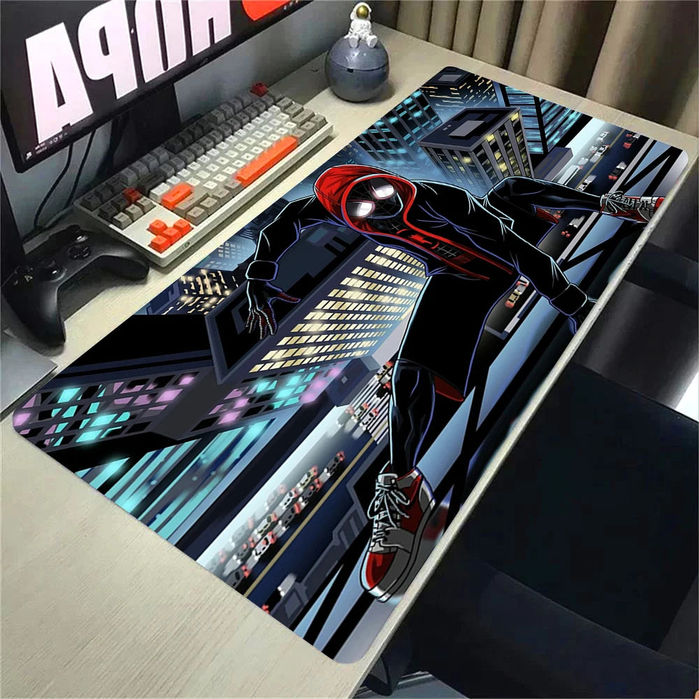 Alfombrilla Gaming XXL Héroe Arácnido Antideslizante.